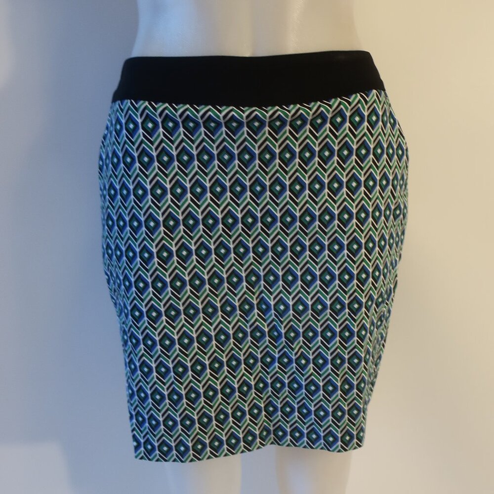NWT Womens Swing Control Frame Black Blue Green Geometric Print Golf Skort 4